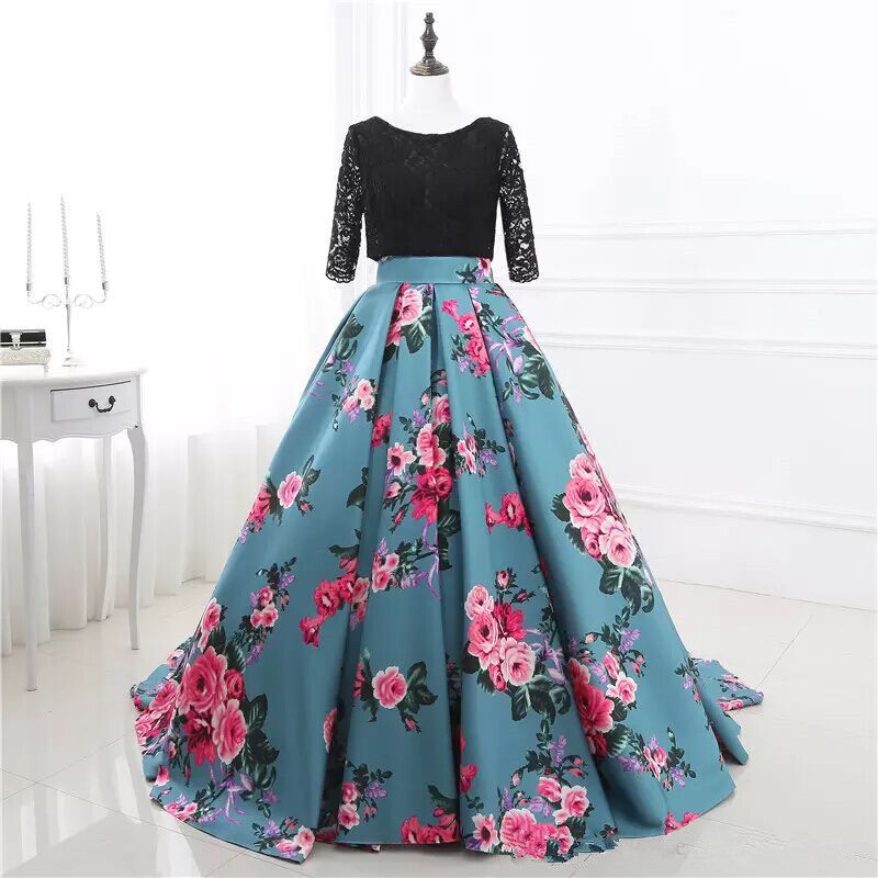 Vestido de noche de tul con estampado de flores violetas | INVITADISIMA  Talla Ropa 34 Categoria Colores ESTAMPADOS Colores flores BAJO PEDIDO Bajo  pedido
