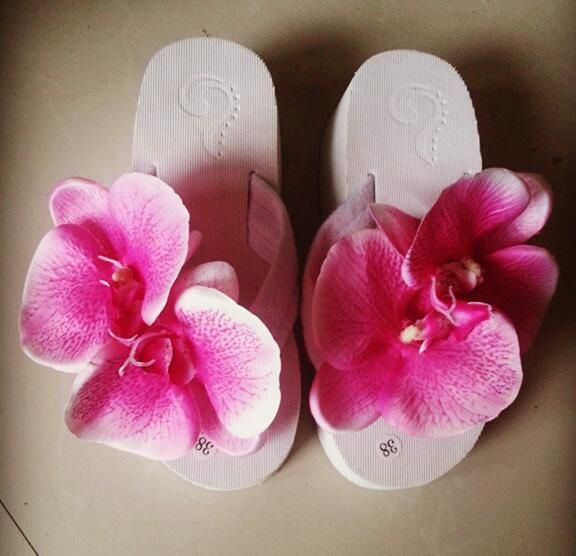 big flower flip flops
