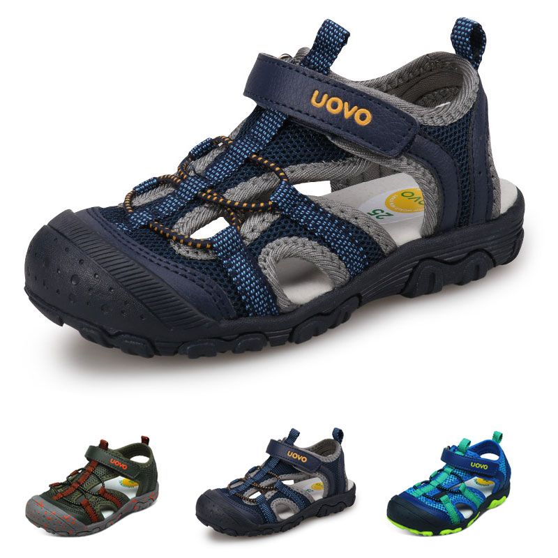 boys hiking sandals