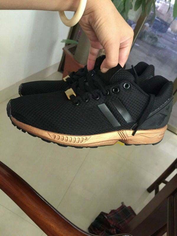 adidas flux noir et cuivre