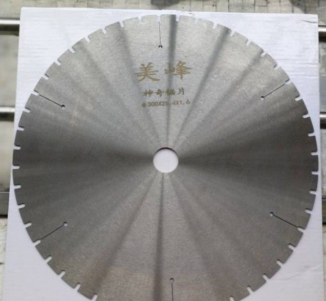 saw blade for cutting stainless steel