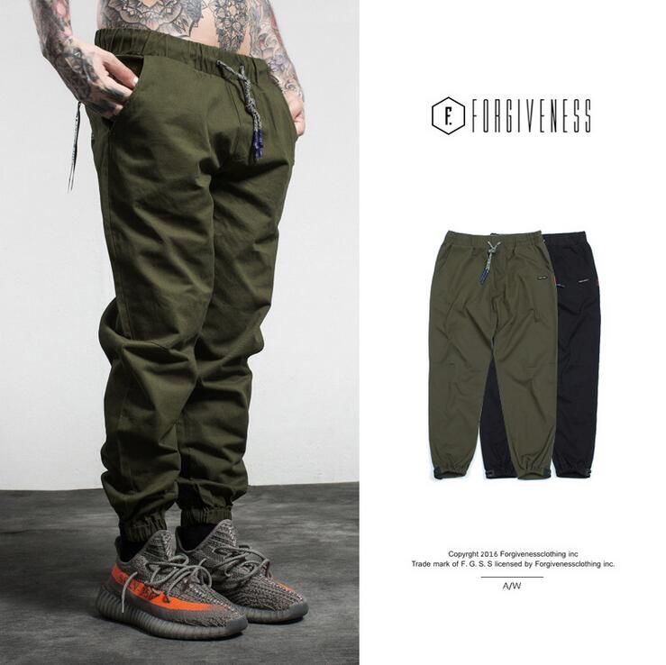 cargo pants sneakers