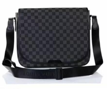 2018 New Brand Logo LOUIS VUITTON Checkerboard Crossbody Bag Michael  Shoulder Bag Kor Mens Briefcase Business Package GUCCI messenger Tote From  Hongyundangtou2020, $29.15