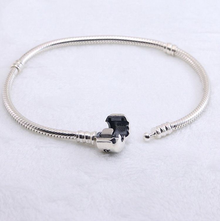 Pulsera Boutique De Cadena De Serpiente Plateada Auténtica Pulsera Boutique De Cadena De Serpiente Plateada Auténtica