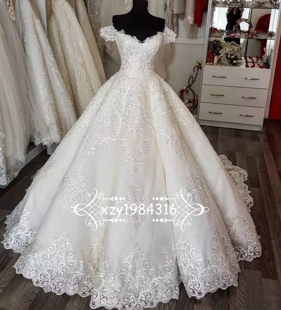 Moyen,Orient princesse robe de mariée de luxe en dentelle Appliqued Off épaule manches courtes