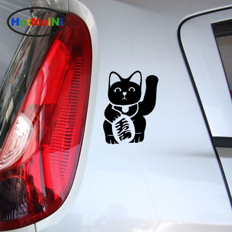 maneki neko car