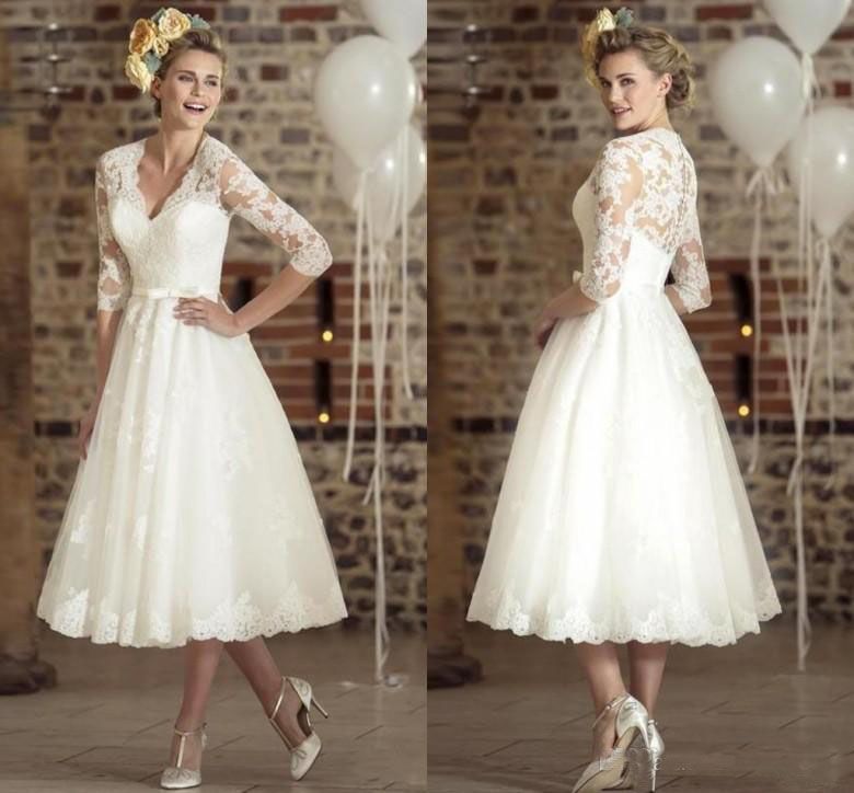 Acquista Abito Da Sposa In Pizzo Vintage Anni 60 Con Scollo A V Degli Anni 50 Abito Da Sposa Corto A Maniche Corte A Tre Quarti A 78 86 Dal Shinesia Zoe Dhgate Com
