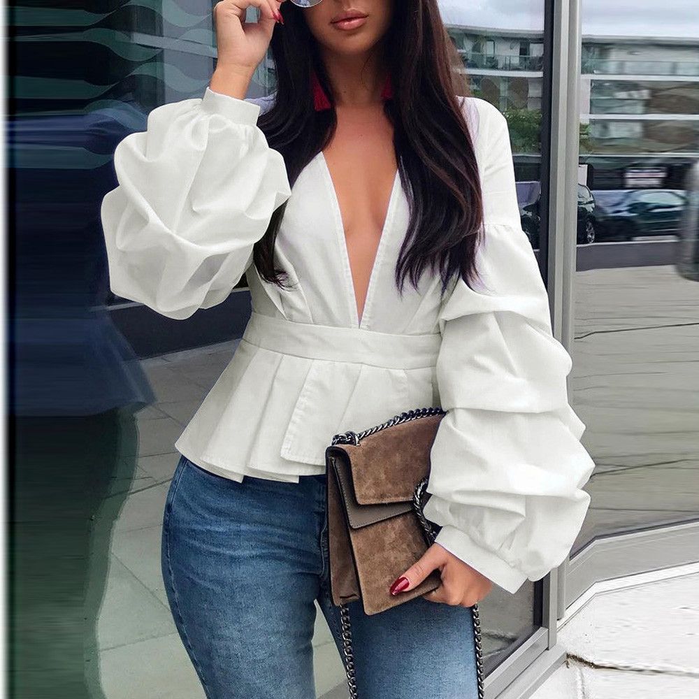 Dramatic white blouse Clearance