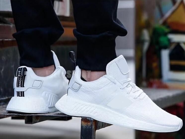 women's nmd r2 casual sneakers