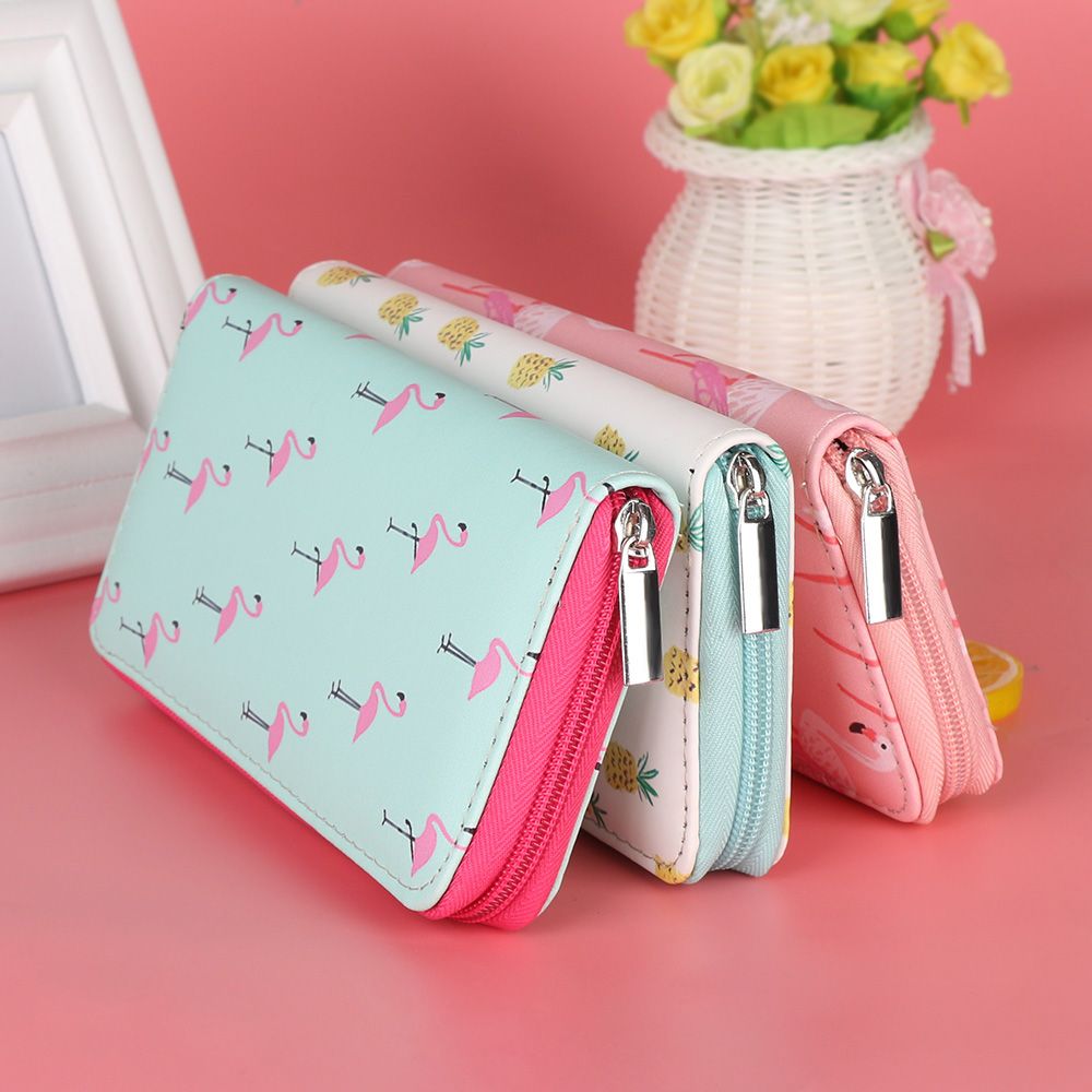 LAVOVO Flamingo Pattern Womens Clutch Purses Organizer And Handbags Zip Around Wallet
