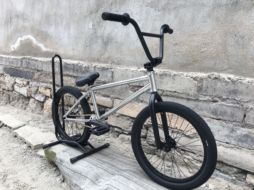 full black bmx