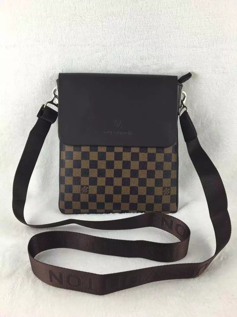 lv wallet bifold