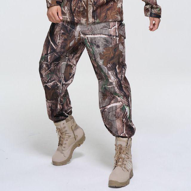 pantalon camouflage des feuilles