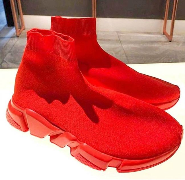red sock sneakers