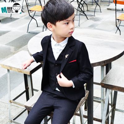 19 year boy dress