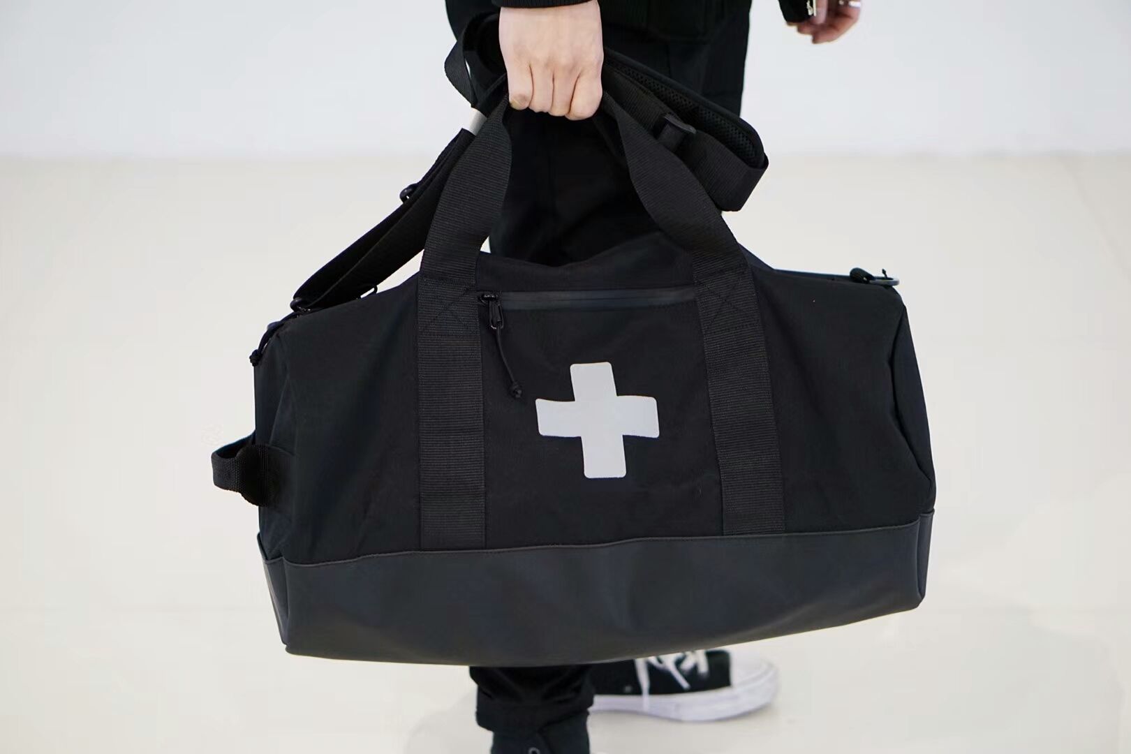 p duffle bag