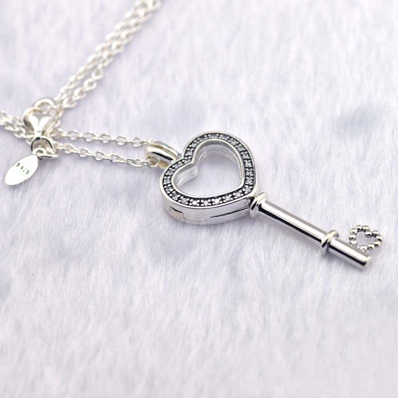 Valentines Day Floating Locket Heart 