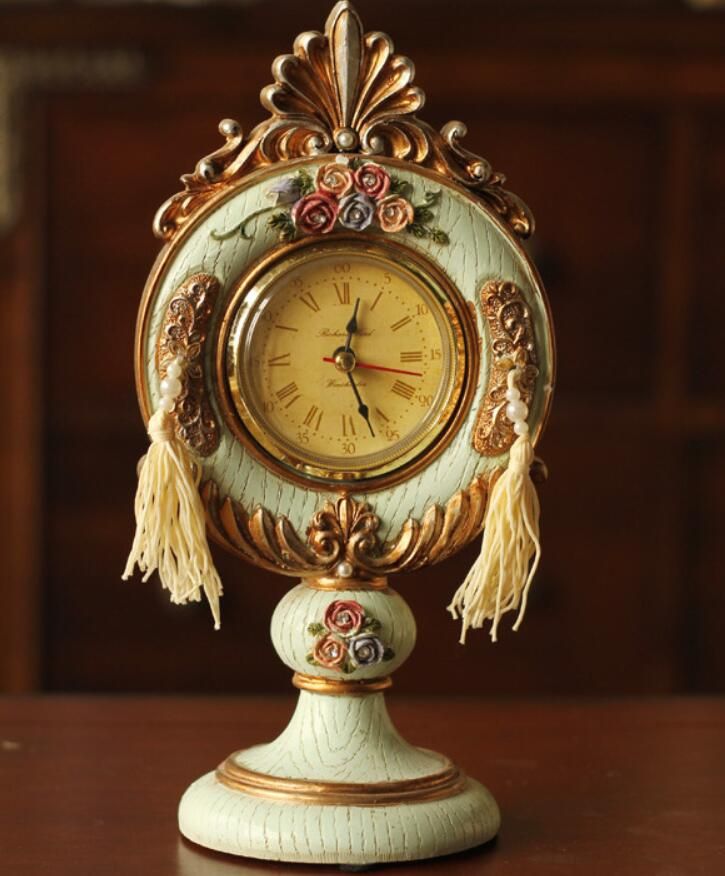 2019 European Style Table Clocks Vintage Clock Fashion Creative