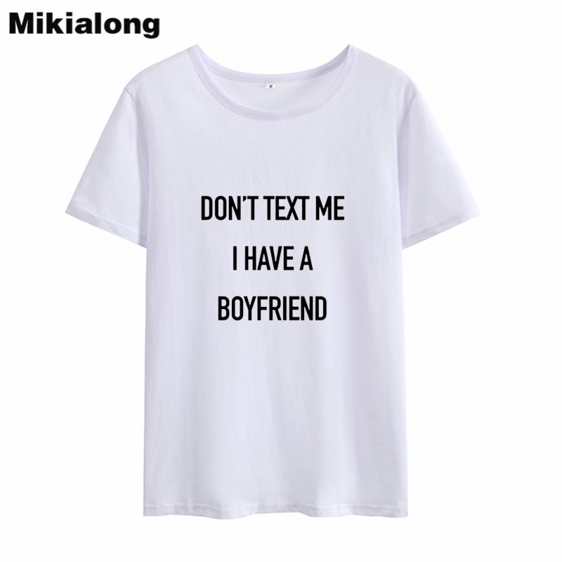 camiseta blanca mensaje