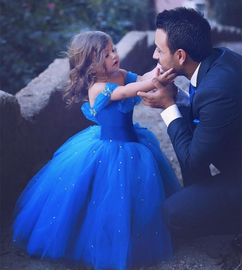 Compre Vestidos Largos Para Niña De Flores Princesa Cenicienta Fuera Del  Hombro Longitud Del Piso Vestido De Bola Niños Azules Vestidos De Concurso  Diseño Más Nuevo Por Encargo 56 A 36,23 €