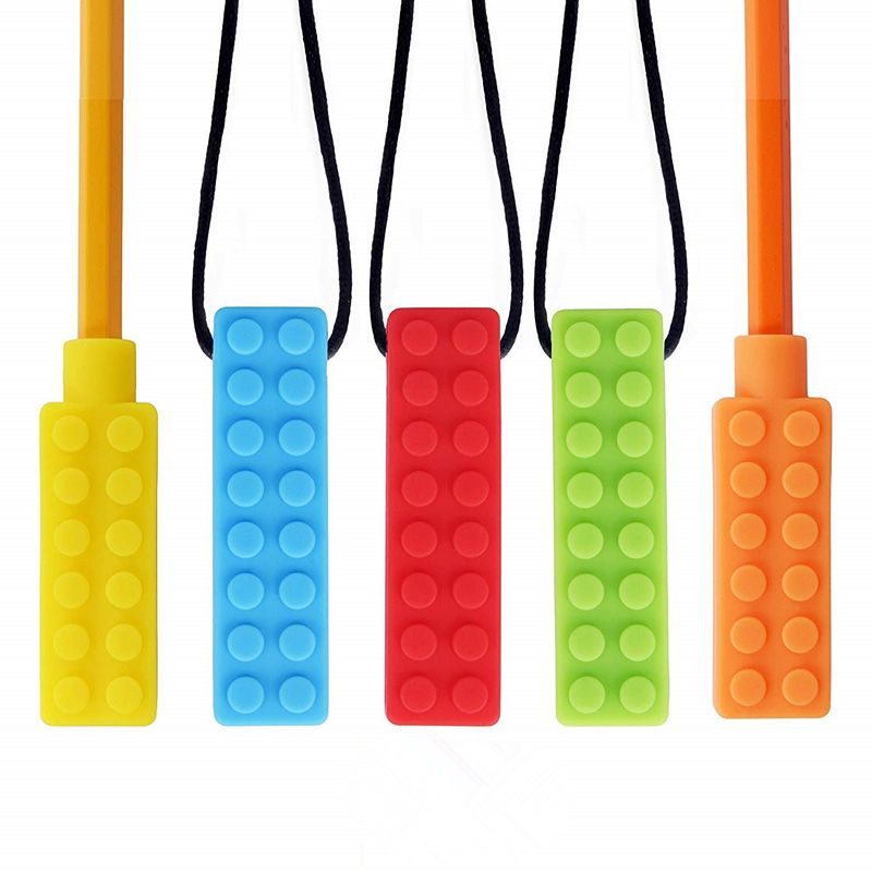 3 Wisiorek +2 Pencil Toppers