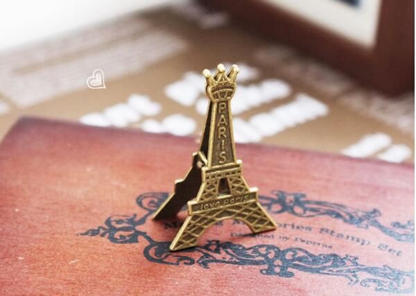 Romantic Paris Theme Vintage Eiffel Tower Place Card Holder