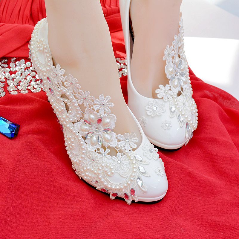Compre O Melhor E O Mais Recente Gênero Nova Noiva Sapatos De Dama De Honra  De Casamento Sapato Casado Branco Lace Pearl Diamante Saltos Vestido De Noiva  Sapatos De Festa | DHgate.Com