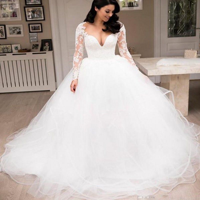 gorgeous beach wedding dresses
