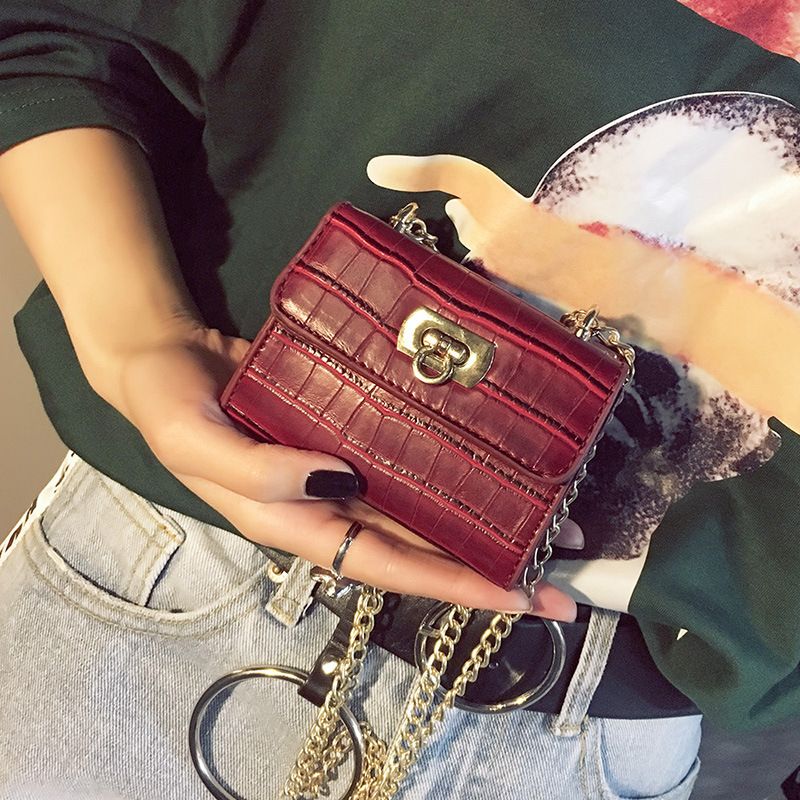 red coach belt bolsa