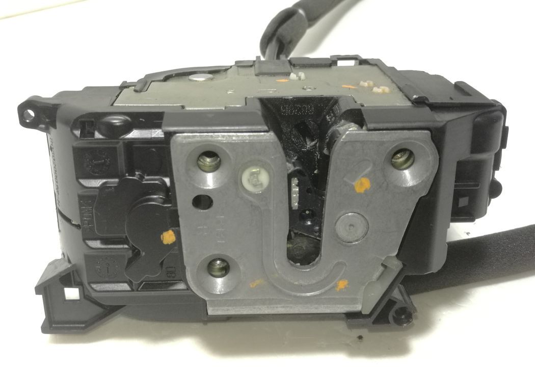 805020009r 100 New Genuine Door Lock Mechanism Renault Master Iii