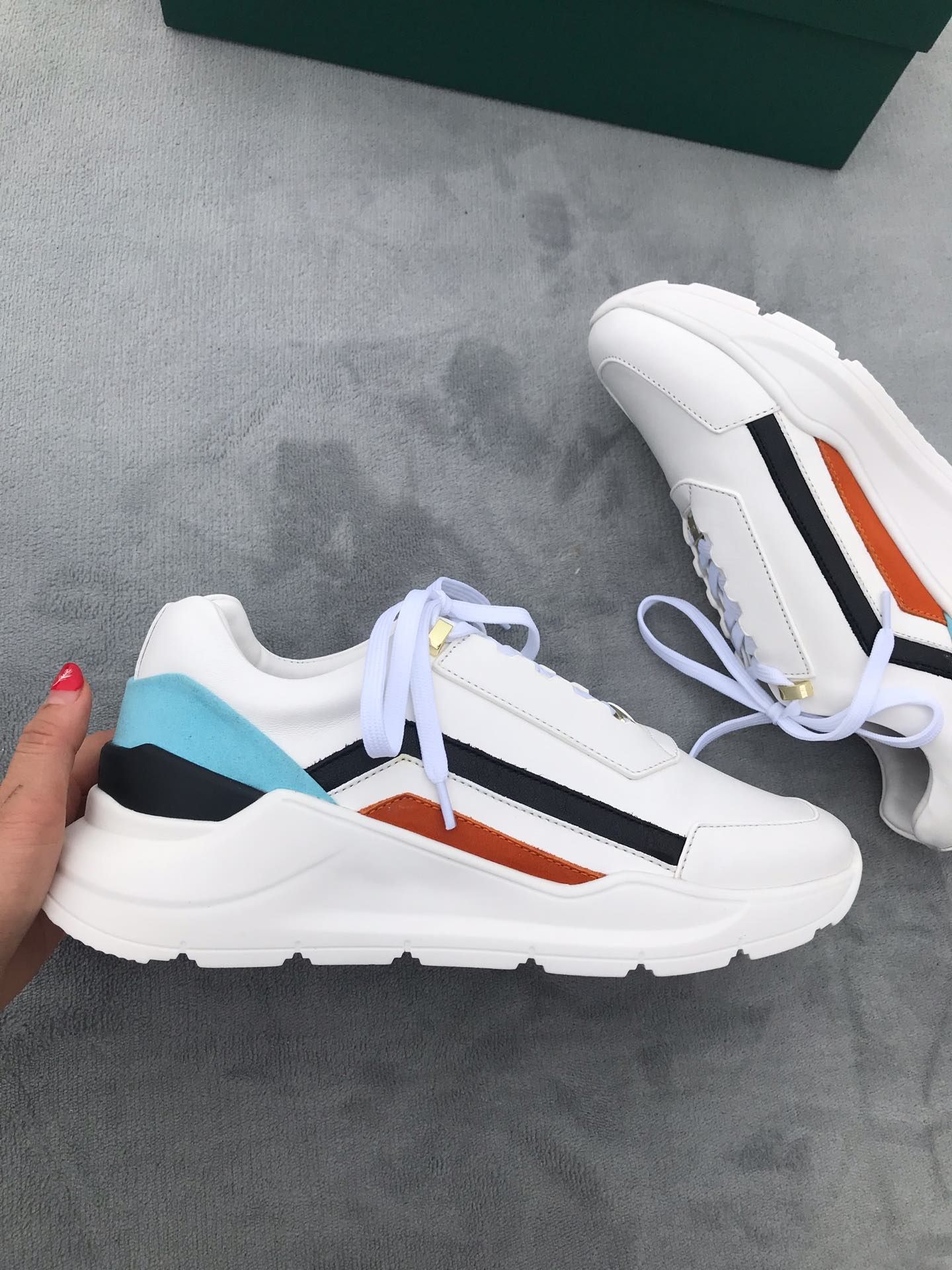 men's comfortable and stylish sport shoes