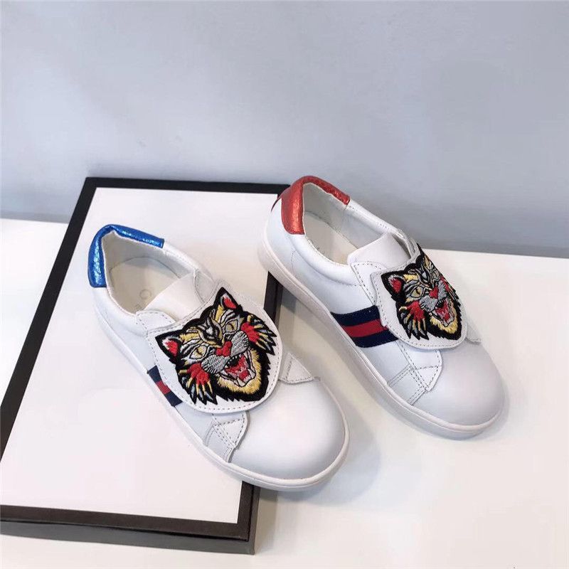 Designer Kids Shoes Unisex Loafer Shoes Casual Slip On Genuine Leather Sneakers Embroidery Animal Butterfly Sneakers Fashion Boys Girls Shoe Cute Kids Shoes Casual Shoes For Girls From Magicmai 62 69 Dhgate Com