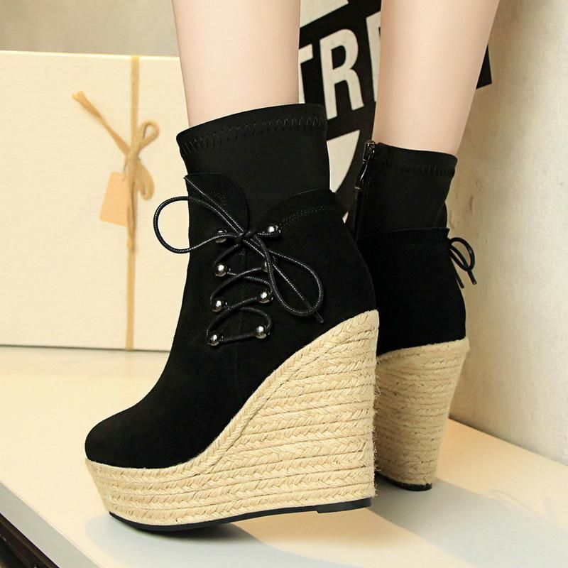 ankle length shoes for ladies