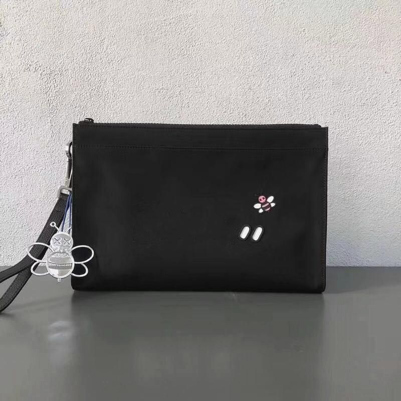 bee clutch bag