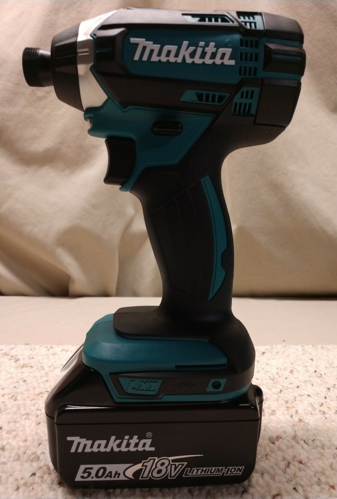 Makita XDT11 18Volt LXT Lithium Ion 1/4 