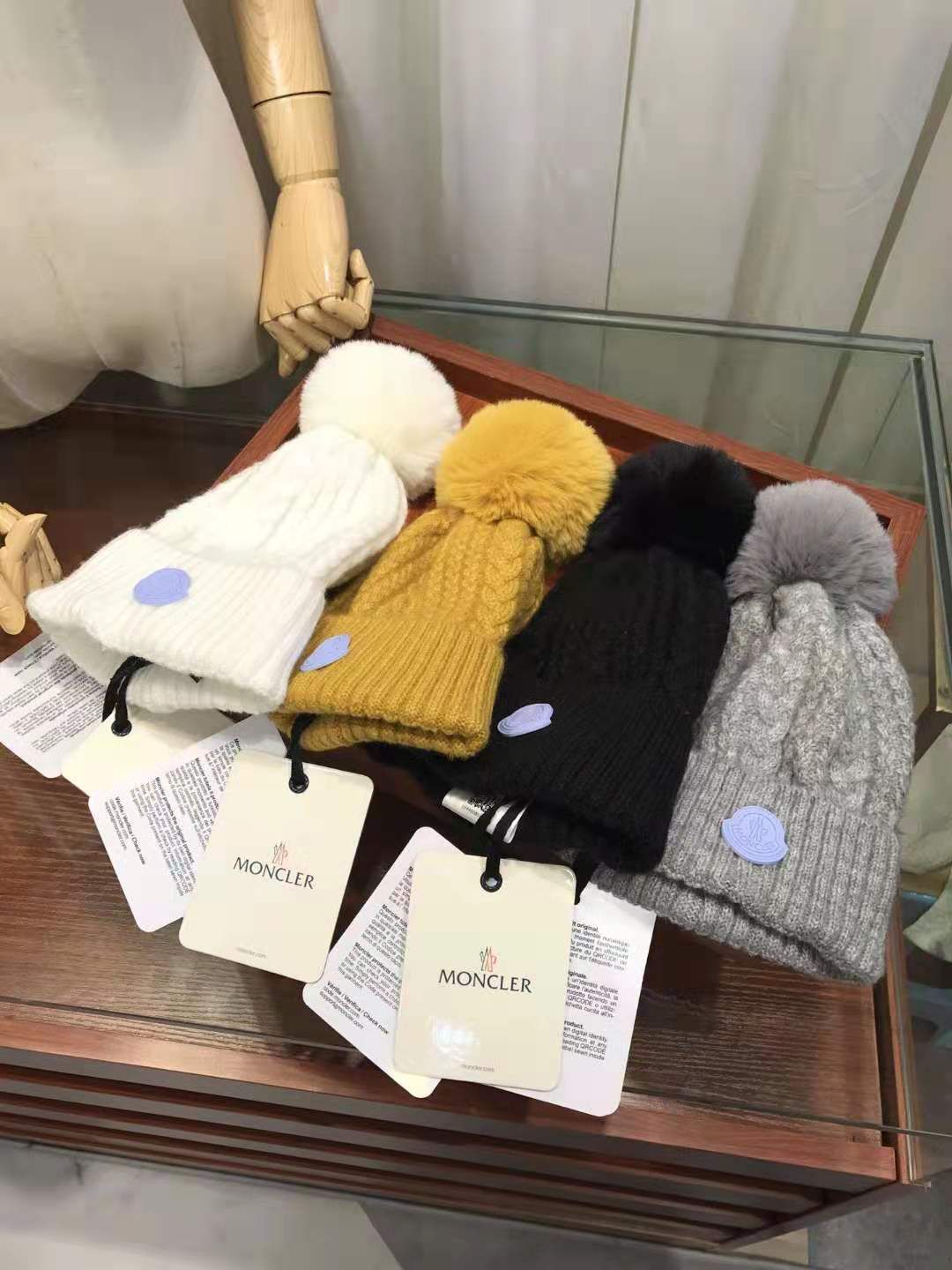 moncler beanie dhgate