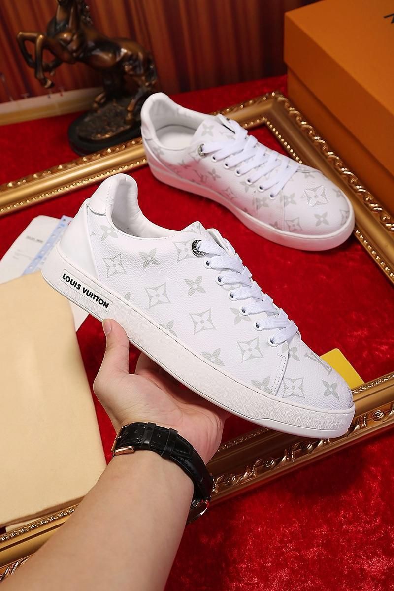 Louis Vuittion Run Away Unisex Sneakers - Wit/Goud/Bruin @ SneakerStad