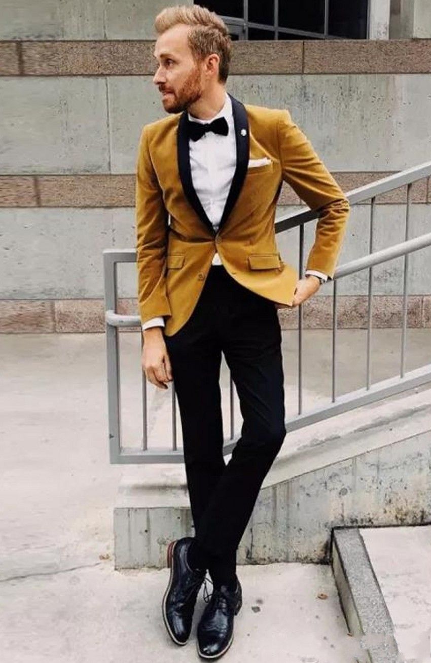 Smoking Dello Sposo Di Velluto Smoking Da Uomo Giallo Abiti Da Sposo Neri  Risvolto Popolare Da Uomo / Giacca Darty Giacca Blazer Abito Su Misura  Giacca + Pantaloni + Cravatta 1126 Da 69,97 € | DHgate Italy