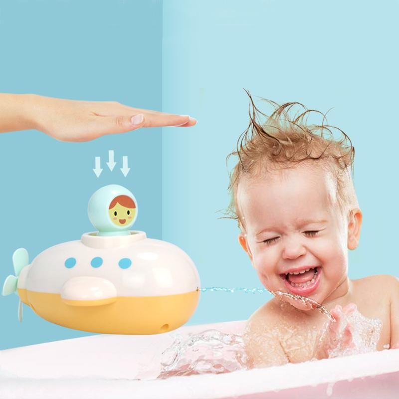 2020 Submarine Baby Bath Toy Clockwork Dabbling Floating Spray Shower