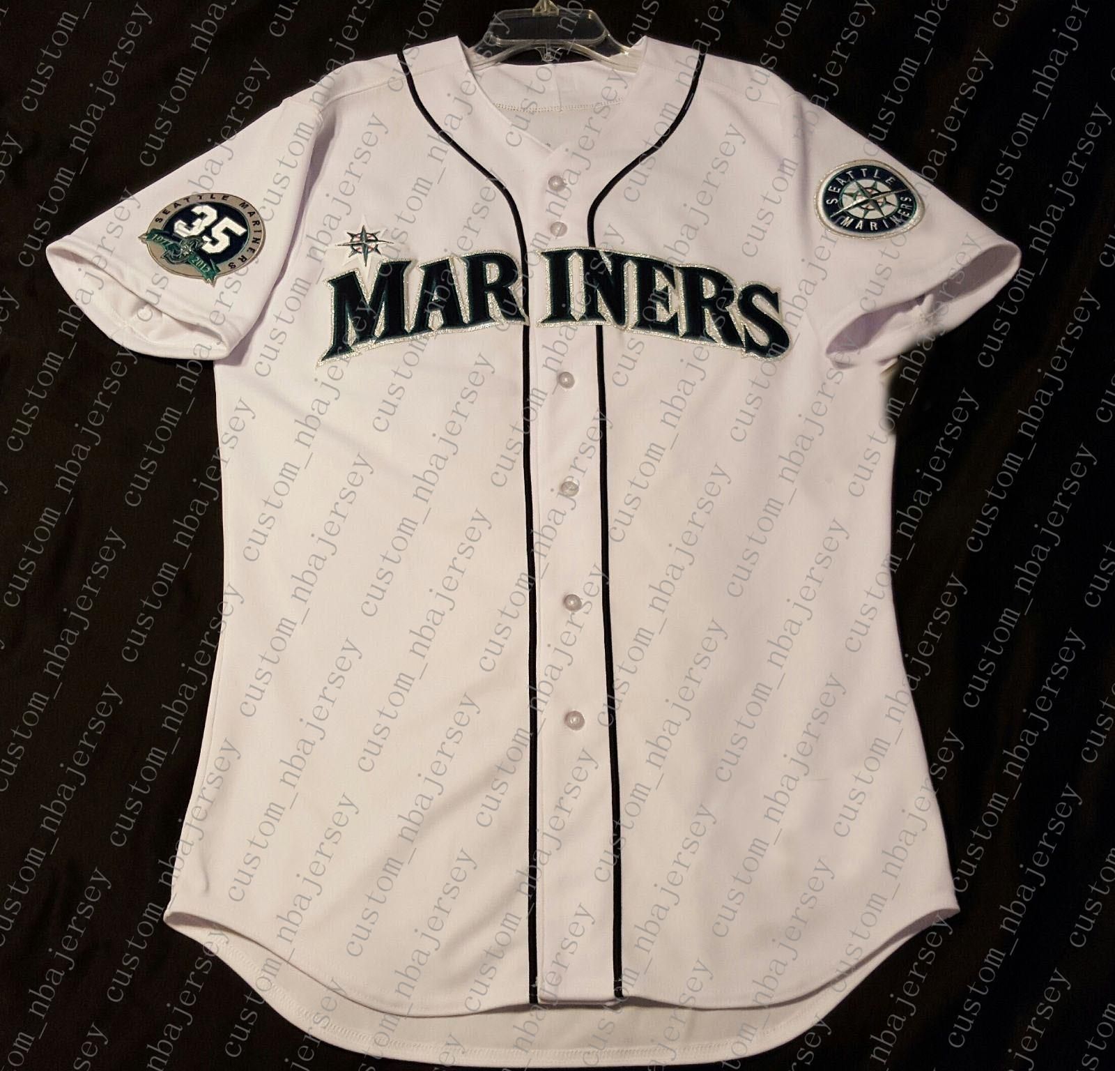 ichiro suzuki jersey number