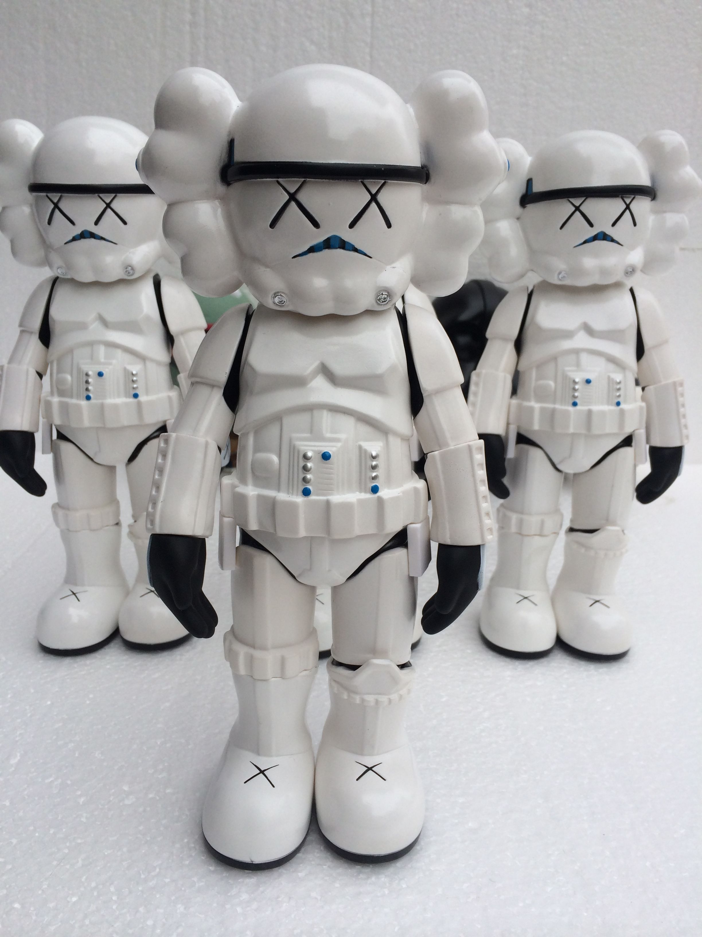 kaws companion toys