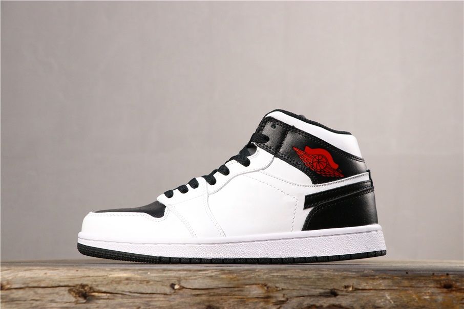 jordan 1 mid reverse black toe