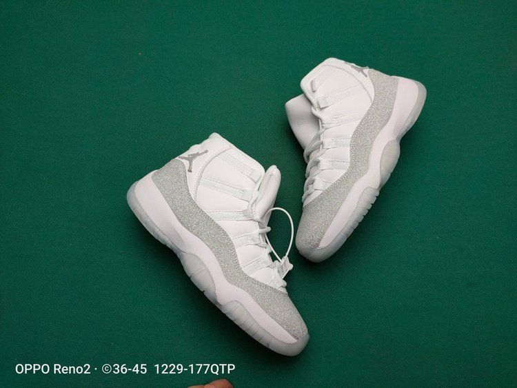 mens metallic silver sneakers