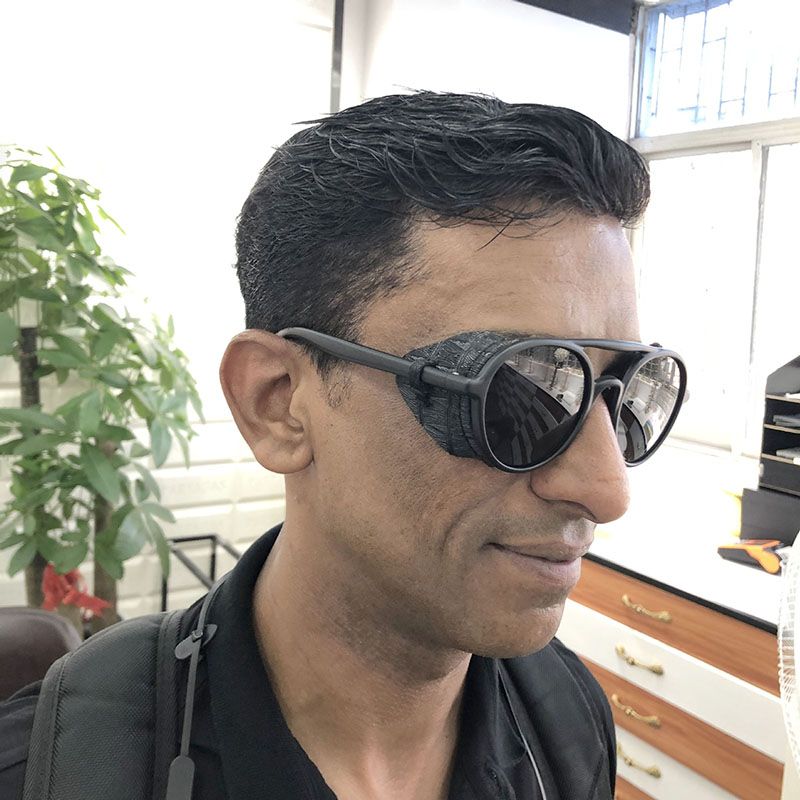 retro sunglasses with side shields