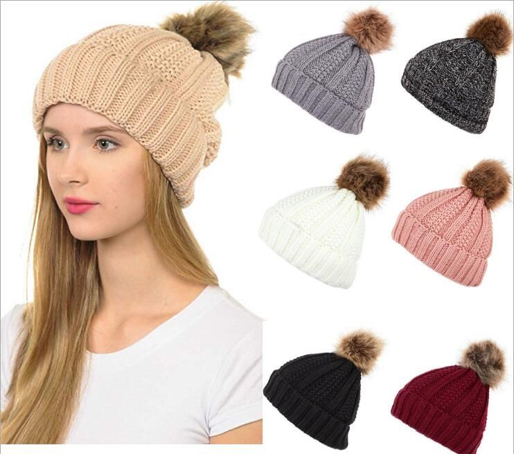 ladies pom pom hat