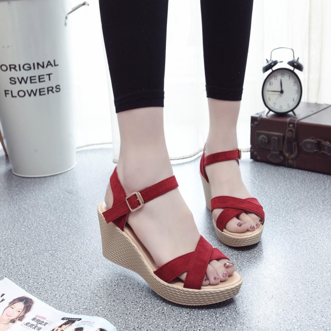 daily use sandals for girls