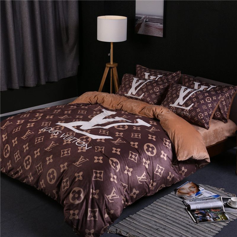 women's bedding collections