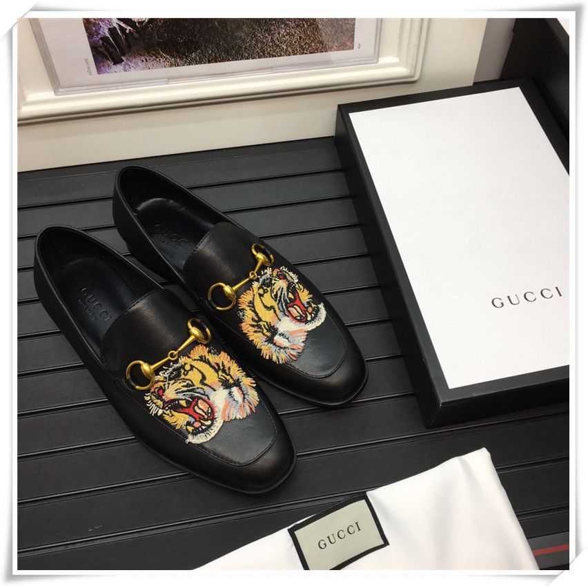 mens dress sneakers for work