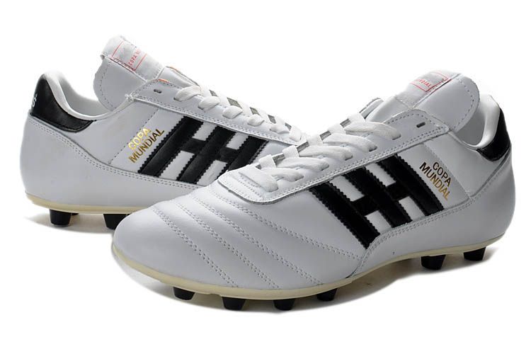 white copa mundial boots