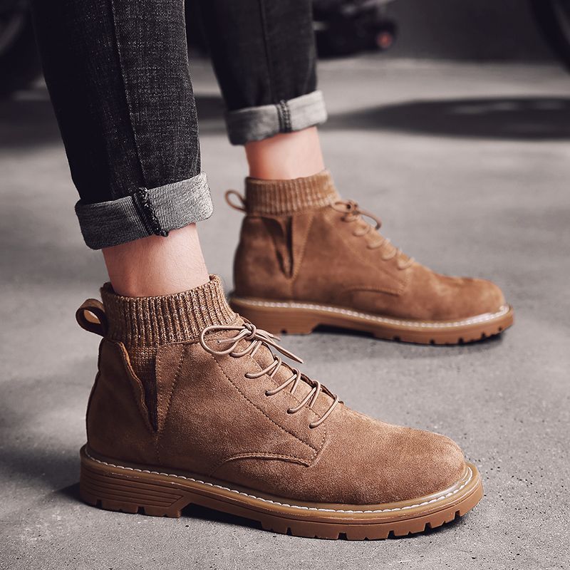 slip on walking boots mens